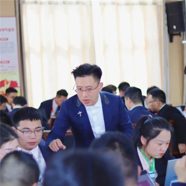 ''Five-Step Method for Business Attraction'' Course Begins