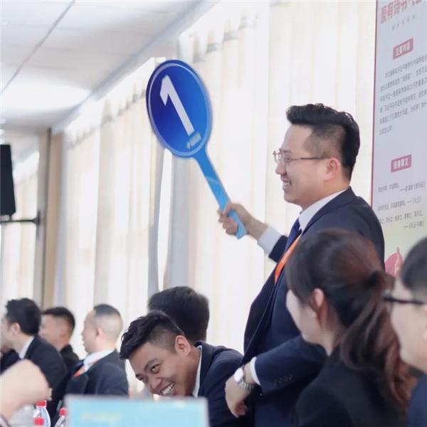 ''Five-Step Method for Business Attraction'' Course Begins