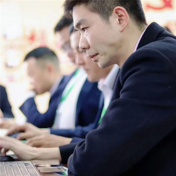 ''Five-Step Method for Business Attraction'' Course Begins