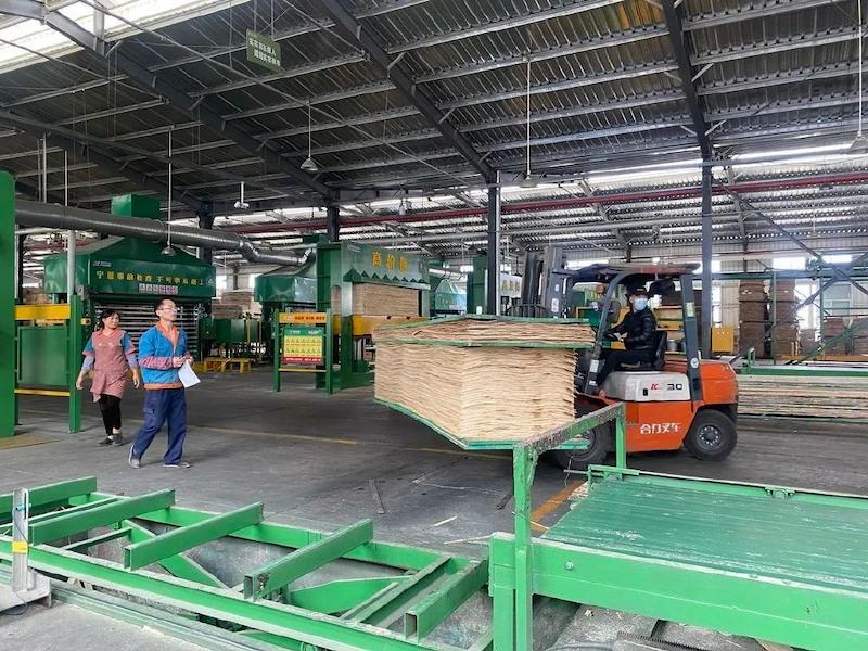 Labor Style in Fuqing Workshop