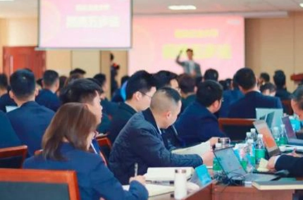 「ビジネスアトラクションのための5段階の方法」コースが始まります | 努力と前進を団結させ、夢を追求し、新しい章を書く!