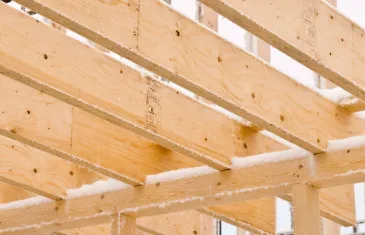 GlulamとLVLの違いは何ですか?